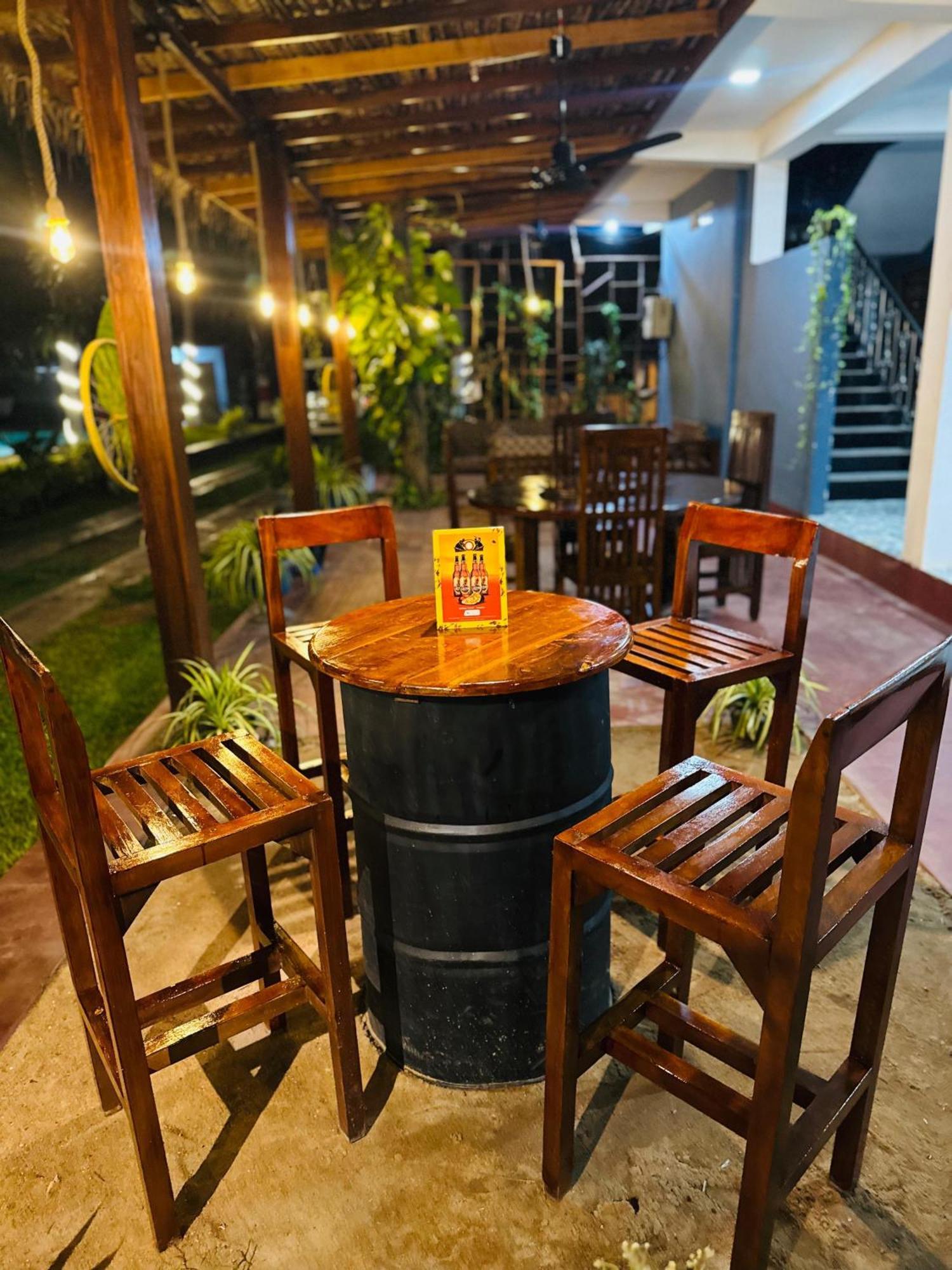 Nilaveli Hybrid Holiday Hotel Kültér fotó